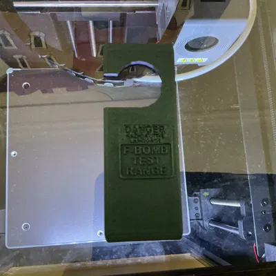 Biển treo cửa F-Bomb Test Range phong cách độc đáo - In 3D nhanh