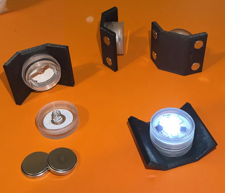 Giá đỡ đèn LED RGB điều khiển từ xa cho Core One - Image 1