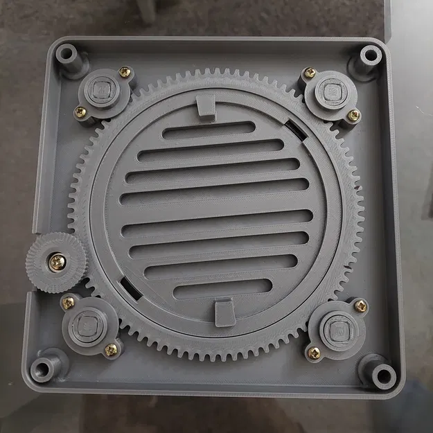 Nắp xả khí 160x160mm có thể đóng kín - Image 1