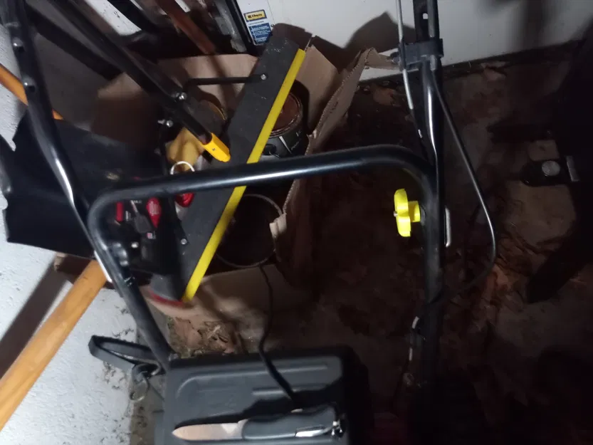 Núm vặn tay cầm thay thế cho máy thổi tuyết SnowMaster (5/16-18 nut) - Image 2