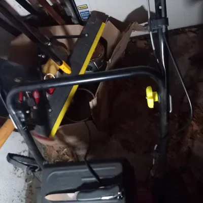 Núm vặn tay cầm thay thế cho máy thổi tuyết SnowMaster (5/16-18 nut)