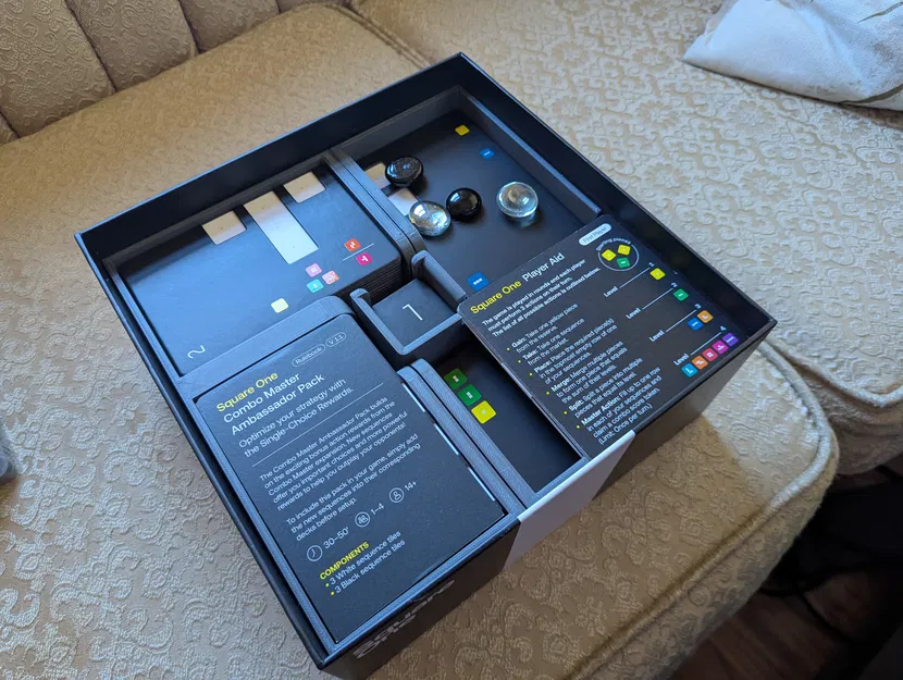 Khay đựng bài (Insert) cho game Square One kèm Combo Master - Image 1