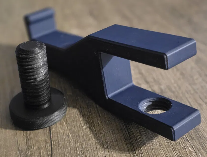 Giá treo tai nghe gắn bàn thông minh, không cần khoan - Image 1