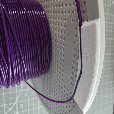 Yet Another Filament Clip (Kẹp sợi nhựa cho cuộn Bambu Lab)