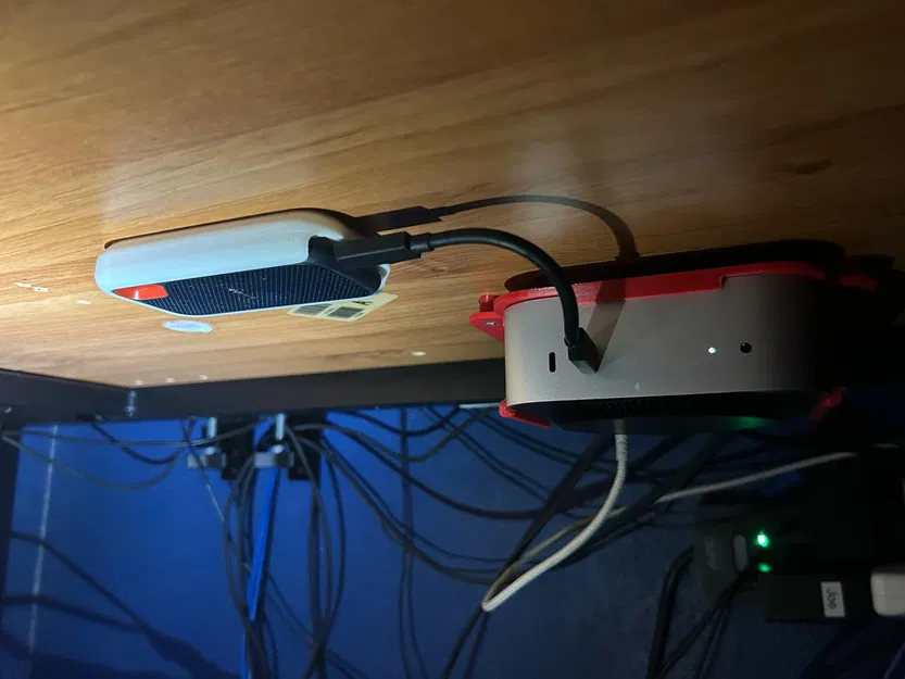 Case bảo vệ SanDisk Extreme Portable SSD (SDSSDE61) - Có tùy chọn lỗ bắt vít treo tường - Image 2