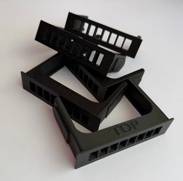 Nắp đậy khe ổ cứng 3.5 inch chuẩn DELL Poweredge - Image 1