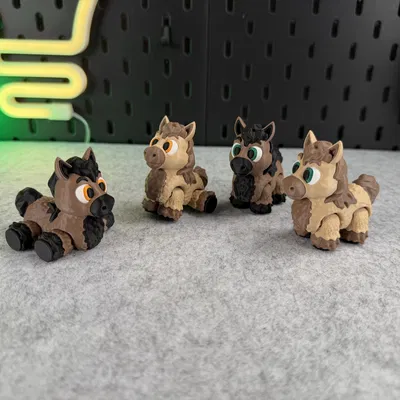 Chú Ngựa Dễ Thương (Cute Horse)