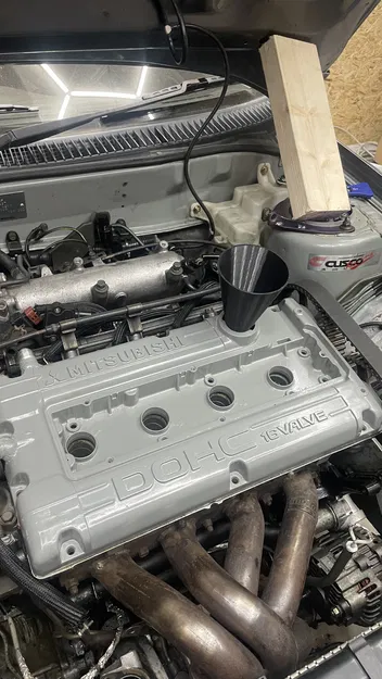 Phễu châm nhớt 3D chuyên dụng cho động cơ Mitsubishi 4G63 EVO 1-3 - Image 1
