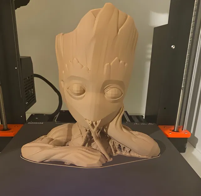 Mẫu in 3D chậu cây Groot - Decor đáng yêu cho bàn làm việc - Image 1