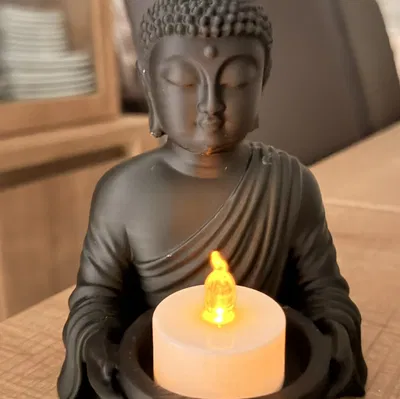 Tượng Phật Đựng Nến – Mẫu Điêu Khắc Zen LED