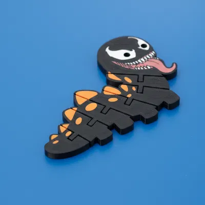 Flexi Venom Worm – Mô Hình Sâu Khớp Nối In 3D Độc Đáo