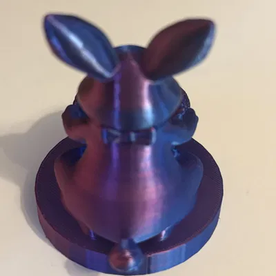 Mô hình thỏ Phục sinh cầm giỏ trang trí