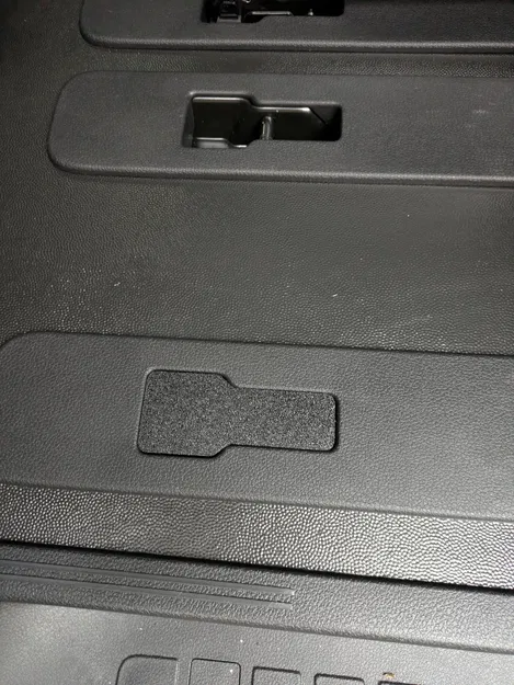 Nắp che điểm neo giữ ghế cho Peugeot Traveller Active - Image 2