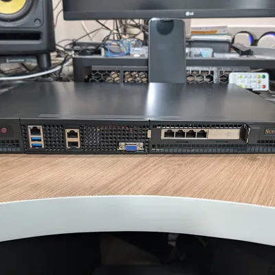 Backplate 1U cho Supermicro có khe thông gió