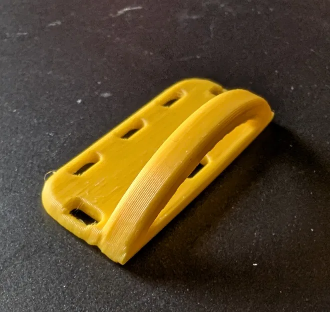 Khoen nhựa dùng để dán bên trong ba lô hoặc túi xách - Image 4