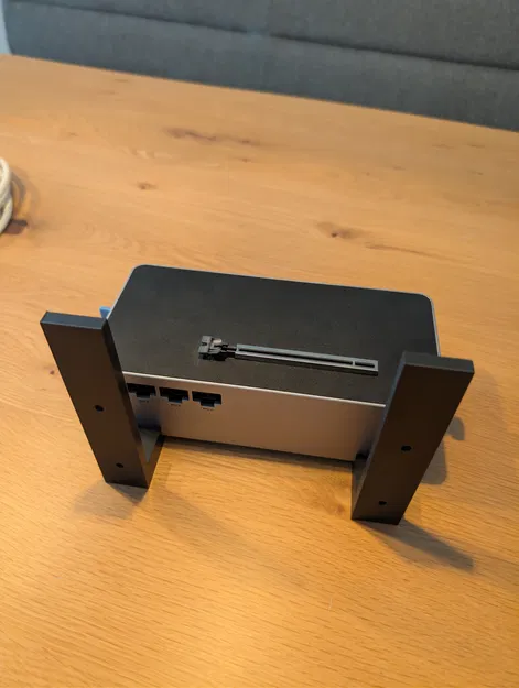 Giá treo tường cho AOOSTAR AG02 eGPU Dock - Image 2