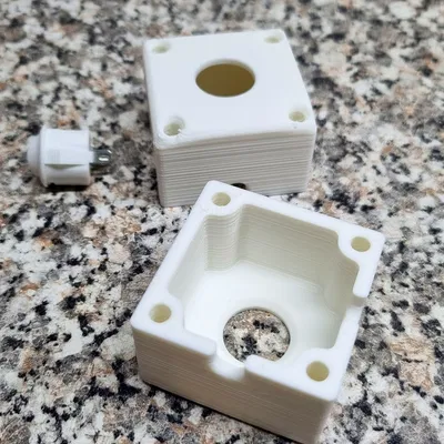 Vỏ hộp gắn nổi cho công tắc tròn 15mm