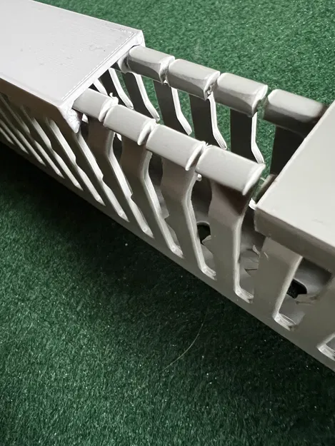 Nắp đậy máng cáp cho máng đi dây đục lỗ 25mm - Image 4