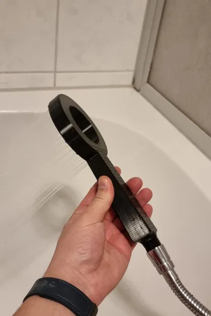 Đầu vòi sen đơn giản với nhiều kích cỡ và cường độ phun - Image 3