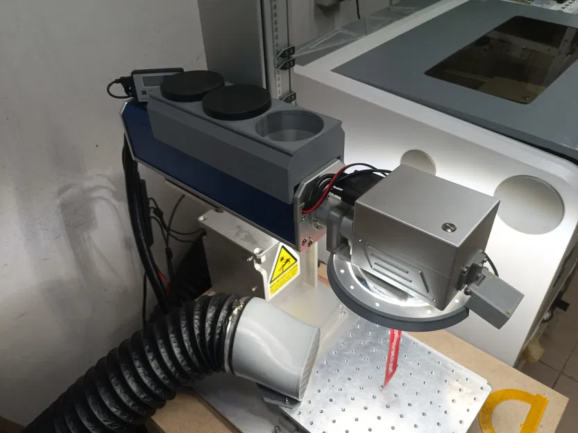 Giá đỡ thấu kính laser có thể xếp chồng (Stackable lens holder) - Image 4