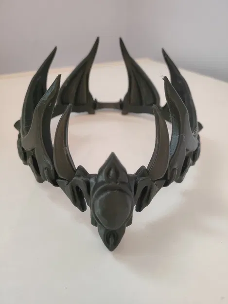 Vương miện đen (Black crown) - Image 1