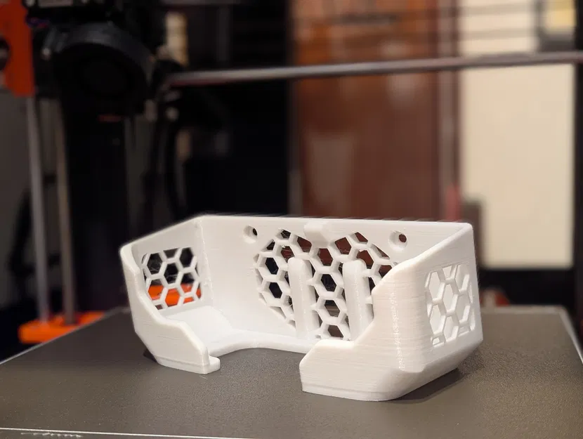 Giá treo tường cho eero 6E pro - Image 2