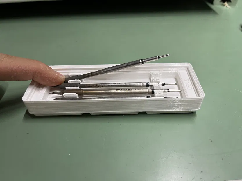 Hộp Gridfinity đựng mũi hàn JBC C245 và C210 - Image 2