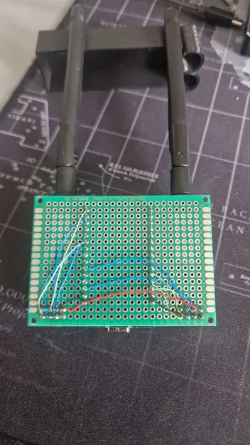 Vỏ 3D cho ESP32 và 2 module NRF24L01+PA+LNA (Bluetooth Jammer) - Image 6