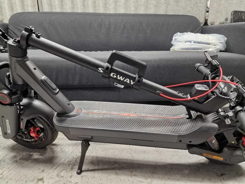 Tay cầm xách xe Segway NINEBOT MAX G3 - Image 1