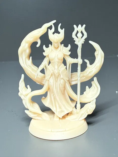 Queen of Shadows: Hướng dẫn xây dựng nhân vật cho Dungeons and Dragons - Image 1