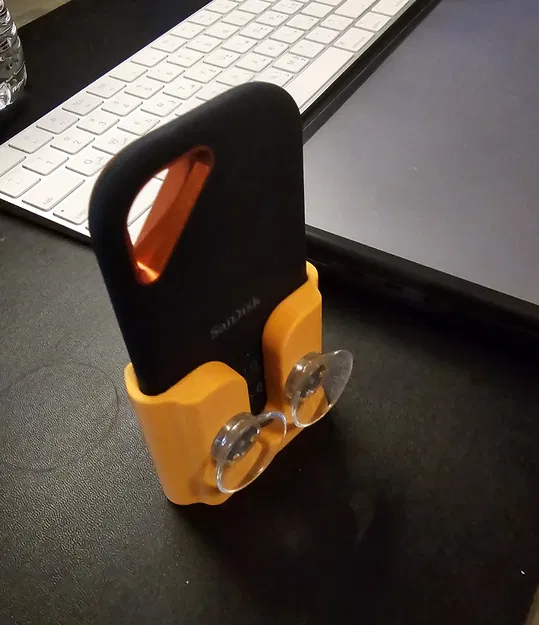 Giá đỡ gắn SanDisk Extreme PRO Portable SSD - Image 5