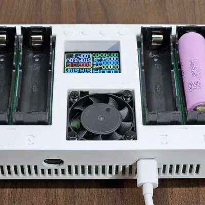 Vỏ hộp thiết bị đo dung lượng pin 18650