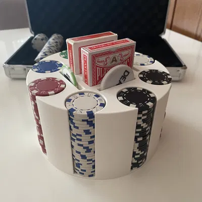 Khay Đựng Chip Poker và Bộ Bài 3D Tối Ưu Diện Tích