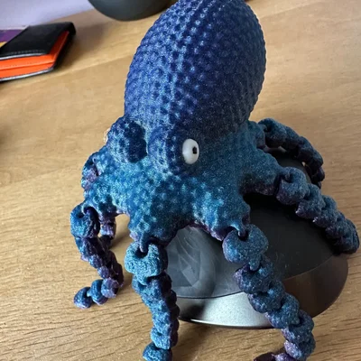 Bạch tuộc khớp nối linh hoạt với bề mặt vân nổi chi tiết (3D Model)