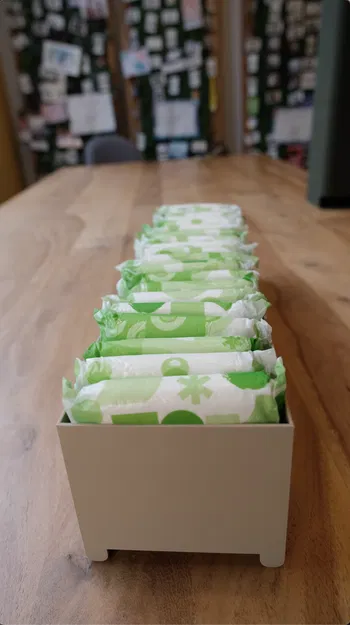 Hộp đựng băng vệ sinh phong cách hiện đại (Period Pad Dispenser) - Image 3