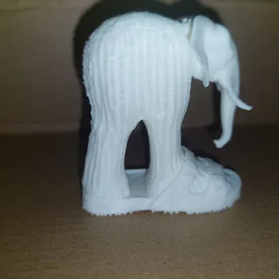 Mô hình tượng voi đi dép Lirilì Larilà 3D ấn tượng