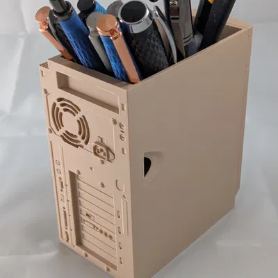 Ống Đựng Bút Hình Thùng Máy Tính Cổ Điển (Retro PC Case)