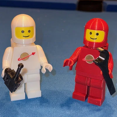 Classic Space Brick Action Figures (Tỉ lệ 2.5:1)