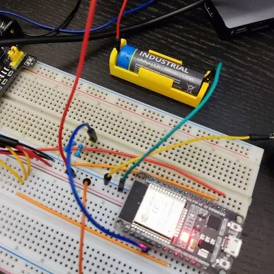 Đế giữ pin AA dùng với cáp DuPont