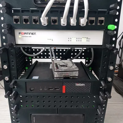 Giá đỡ 3D chuyên dụng cho Fortigate 60E gắn tủ rack 10 inch