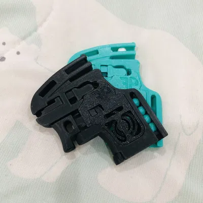 Mô hình đồ chơi BB-Gun in 3D nhỏ gọn với băng đạn 8 viên