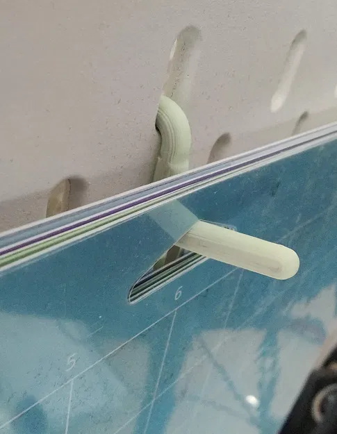 Móc treo thảm Cricut cho bảng IKEA SKÅDIS - Image 1