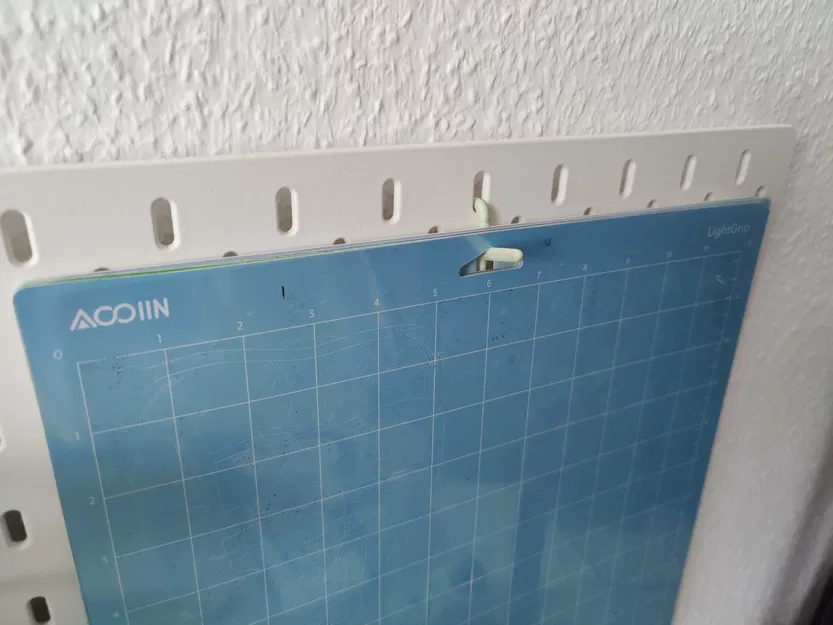 Móc treo thảm Cricut cho bảng IKEA SKÅDIS - Image 2