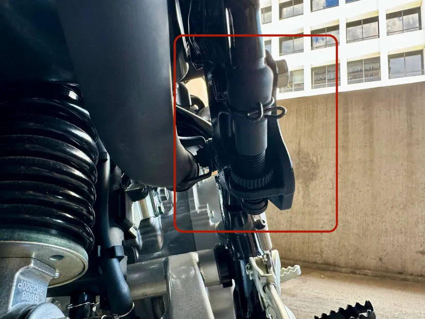 Bát che gác chân sau cho Honda XR150L (Passenger Peg Delete) - Image 3