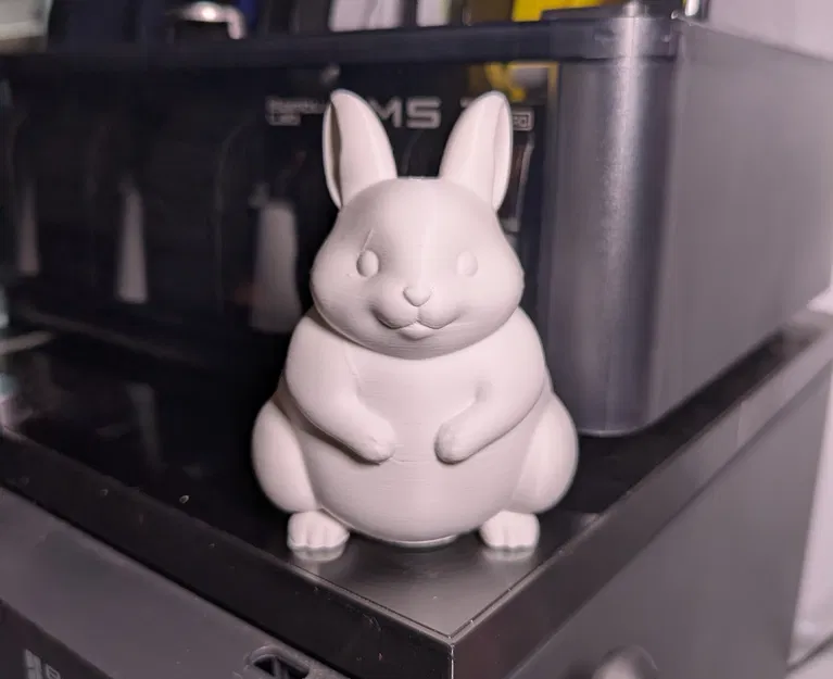 Mô hình chú thỏ mập đáng yêu (Little Fat Bunny) trang trí bàn làm việc - Image 1
