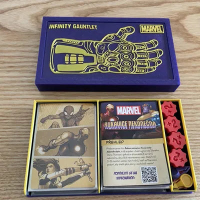 Hộp đựng thẻ bài Infinity Gauntlet