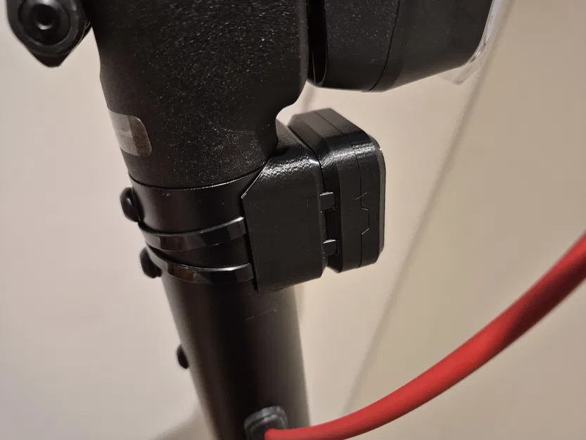 Giá đỡ Parametric gắn thiết bị theo dõi cho xe đạp - Gần như chống nước với gioăng TPU - Image 1