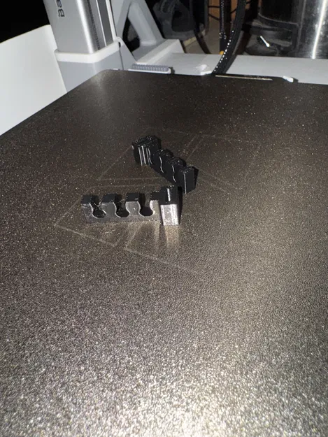 Kẹp dây bugi cho Mitsubishi Montero Sport - Image 1