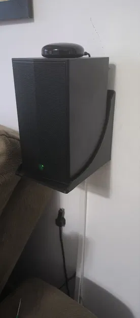 Giá treo loa vệ tinh LG Soundbar S60TR - Image 1