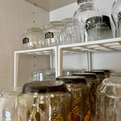 Kệ Đựng Ly Tách Cho Tủ Bếp (Cabinet Cup Organizer Shelf)